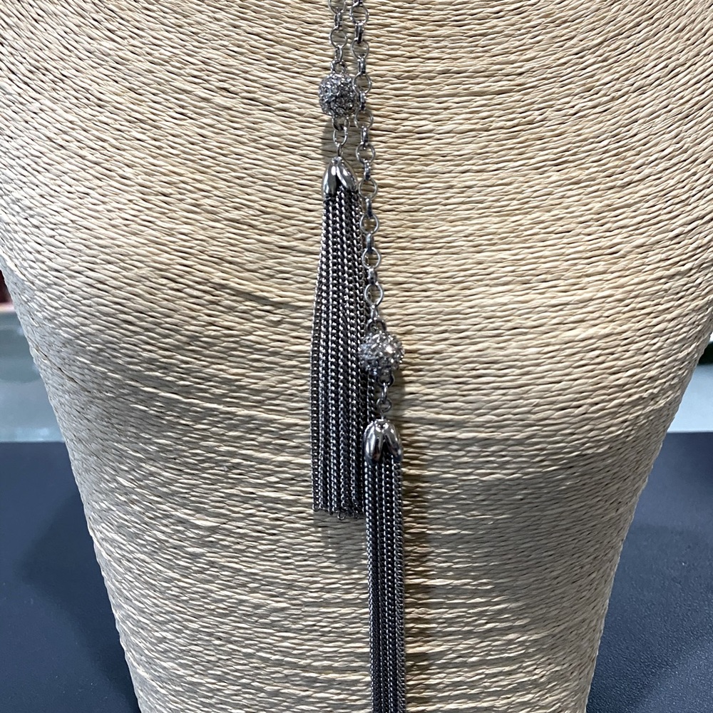 ✨GUESS silver-tone elegant Tassel Lariat Necklace✨